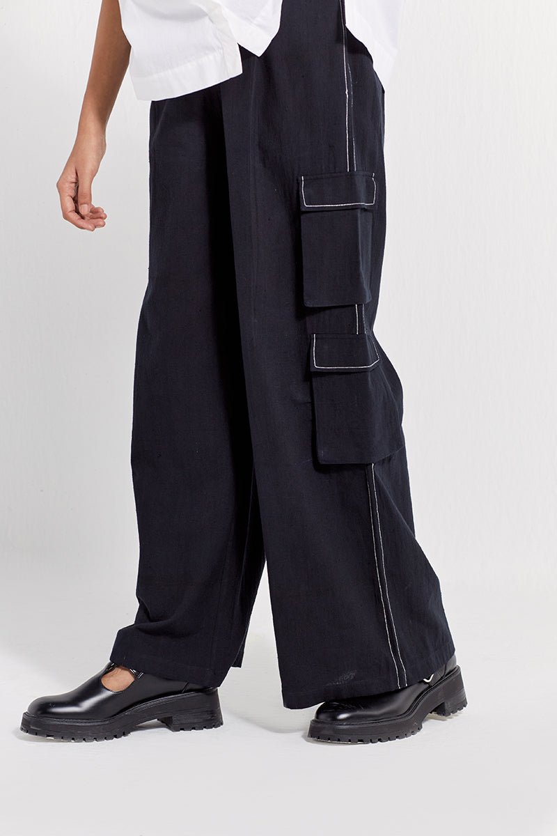 Applique Cargo Bottom - Black - Three