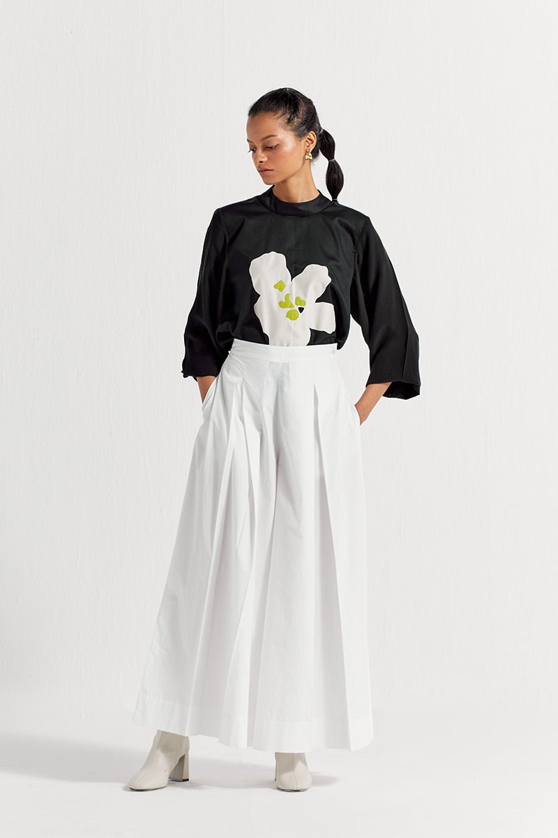 Floral Applique Top Co-ord (Set of 2 ) - Black - Three