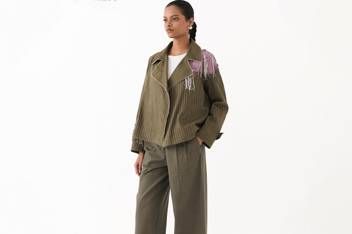 Trendy Minimal Winter Outfits to Try This Season - Three Clothing