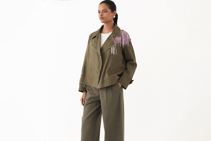 Trendy Minimal Winter Outfits to Try This Season - Three Clothing