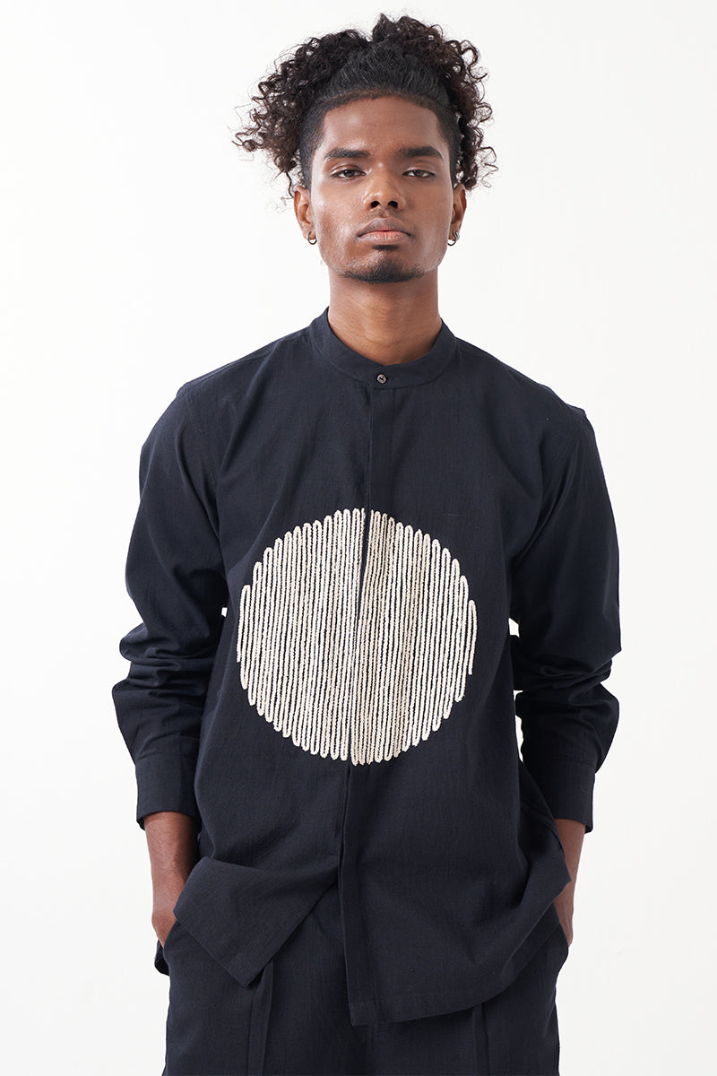 Circle Emb. Shirt