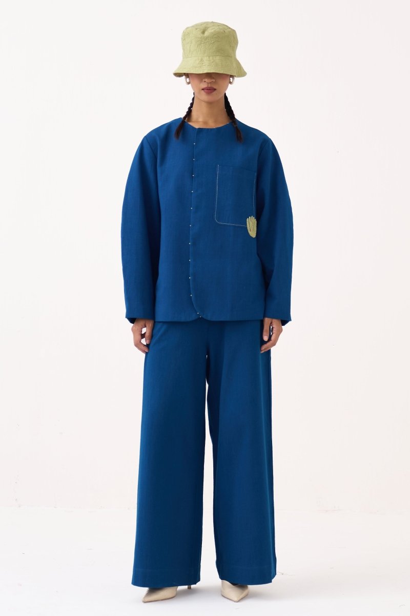 Emb. Contour Overlay - Three Clothing