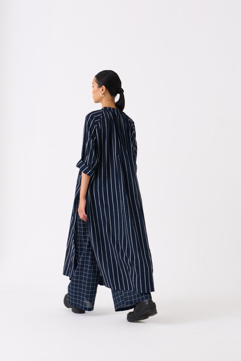 Gather Neck Shirt Black Stripe - Three