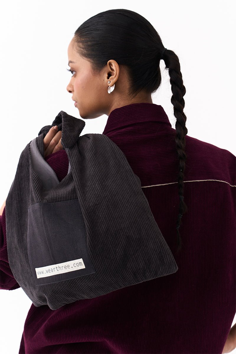 Oversized U Hem Shirt - Three Clothing