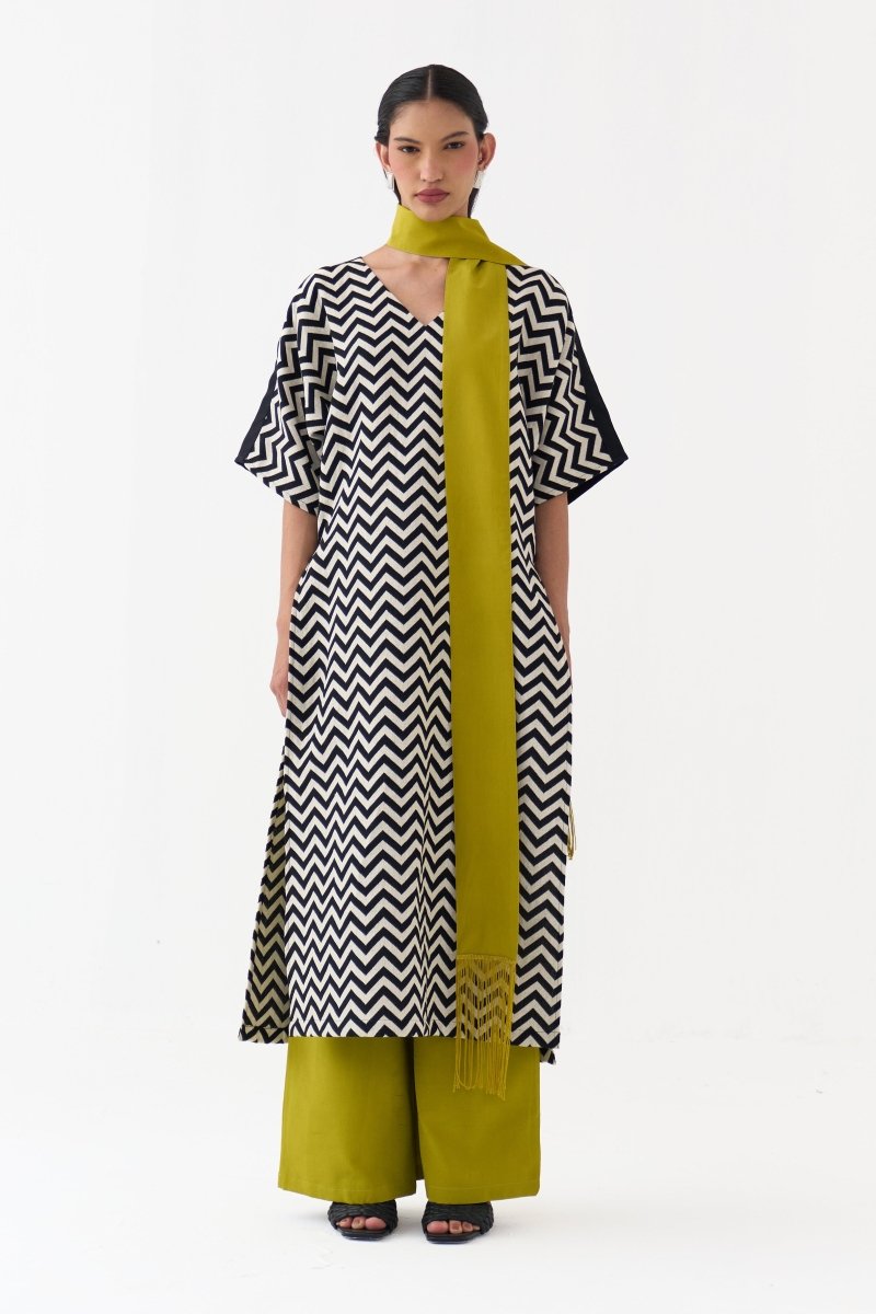 V-Neck Kaftan Co-Ord (Set Of 3) - Three Clothing