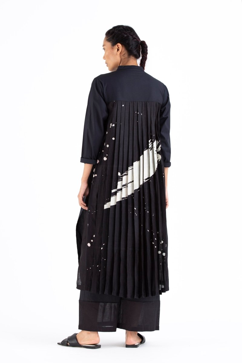 Back Pleat Jacket- Black - Three