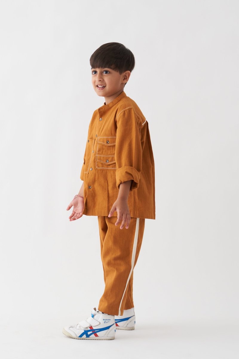 Double Patch Pocket Shirt - Rust - Three