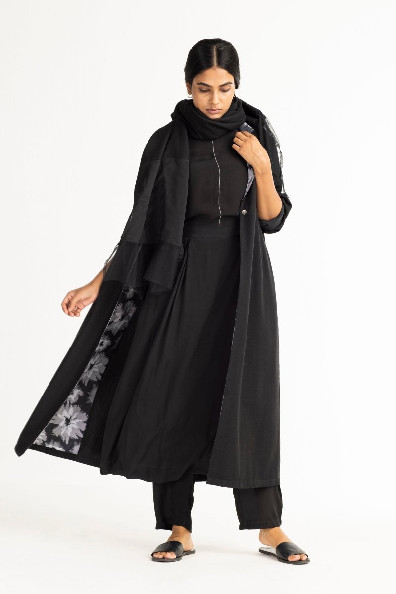 Scarf- Black - Three