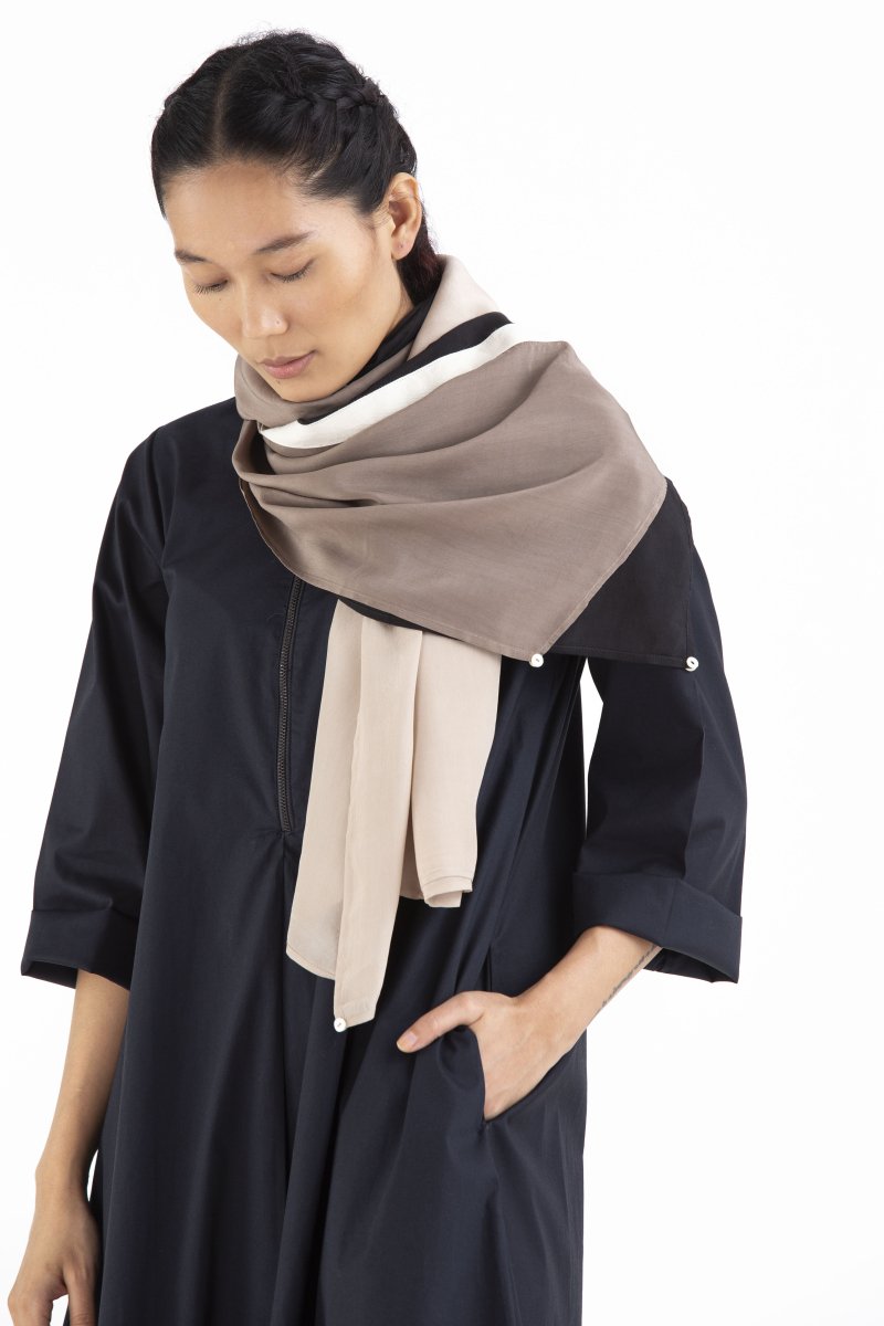 Scarf-Nude/Black/Cedar - Three